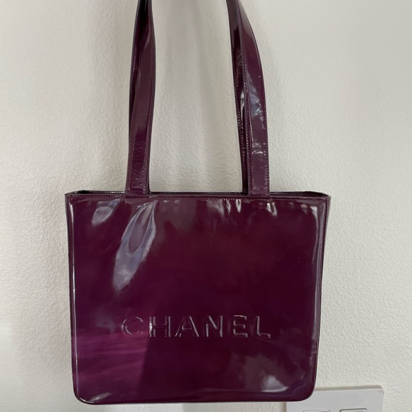 Authentic CHANEL Eggplant Purple Patent Gorgeous Tote Bag - Picture 7 of 10